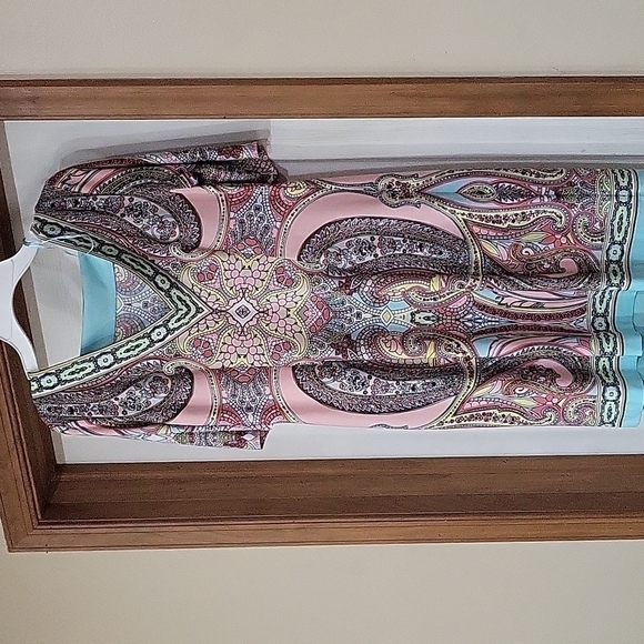 Sandra Darren Dresses & Skirts - Sandra DARREN FLORAL GEOMETRIC DRESS SIZE 4P